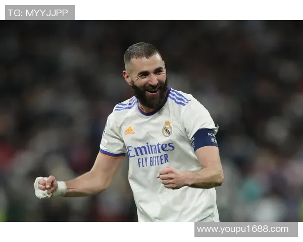 本泽马：从足球天才到传奇巨星的辉煌旅程与不懈追求