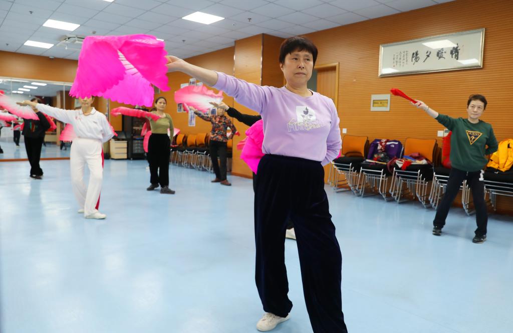 健康不“宅”冬冬季运动小贴士来了半岛官网下载(图1)