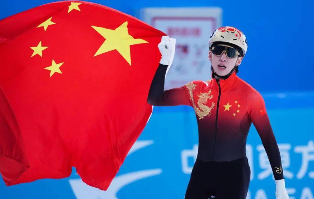 半岛官网下载体育是什么？一位原体育局长的深刻思考(图2)